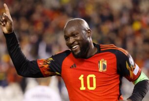 Lukaku u drejtohet tifozëve pas ndeshjeve zhgënjyese të Belgjikës në Botërorin 2026