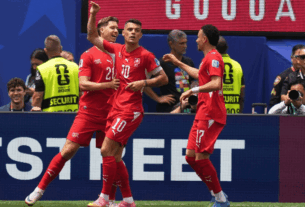 Granit Xhaka në krye, Rodri pas tij – zbulohet renditja e mesfushorëve më të mirë të Botërorit në pasime nën presion