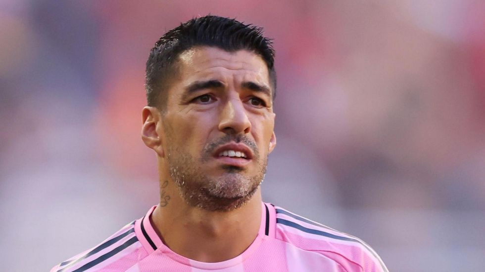 Luis Suarez flet me zhgënjim për formën e Uruguait: “Ndihem i pafuqishëm, sepse nuk mund të bëj asgjë”