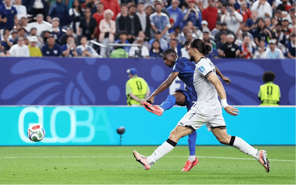 Dembele shpërthen ndaj Irakut dhe nxjerr në pah arsenalin ofensiv të Francës