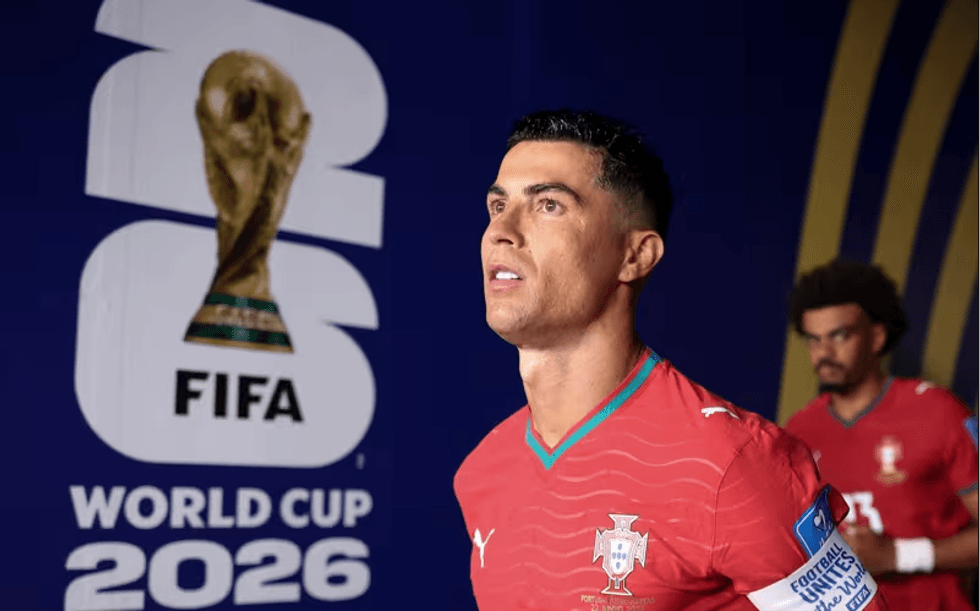 Cristiano Ronaldo reagon pas rekordit historik në Kupat e Botës