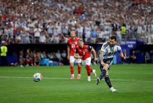 FIFA shqyrton rregull të ri për penalltitë para fazës me eliminim në Kupën e Botës