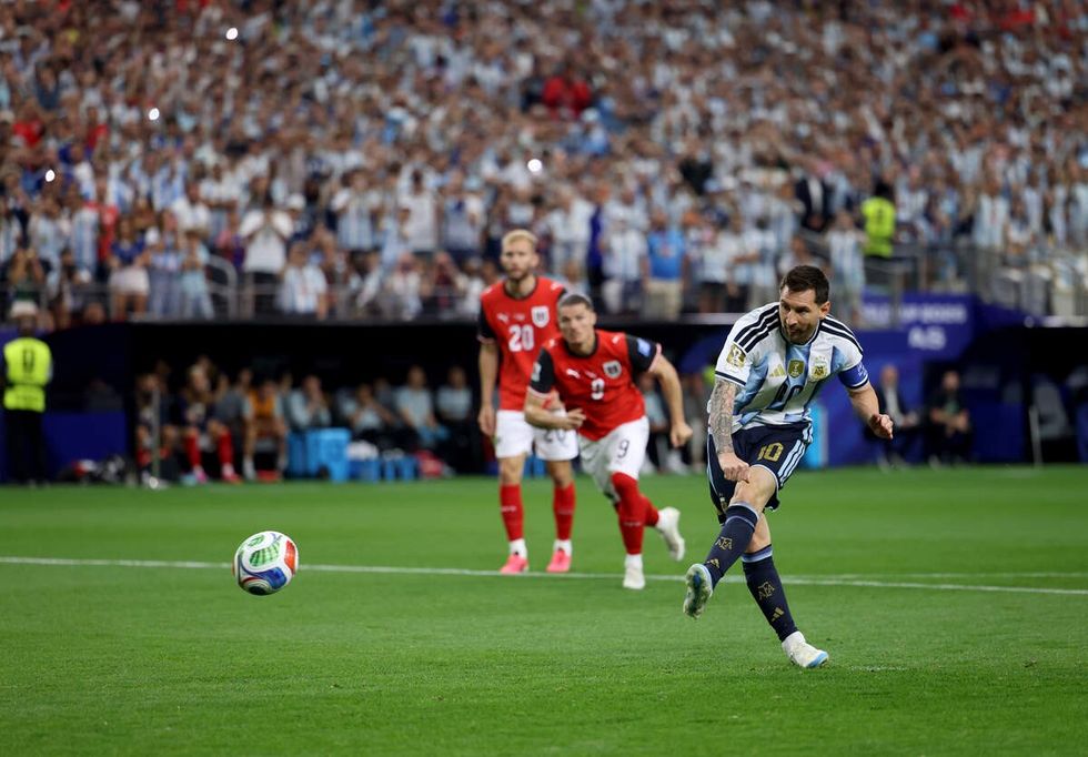 FIFA shqyrton rregull të ri për penalltitë para fazës me eliminim në Kupën e Botës