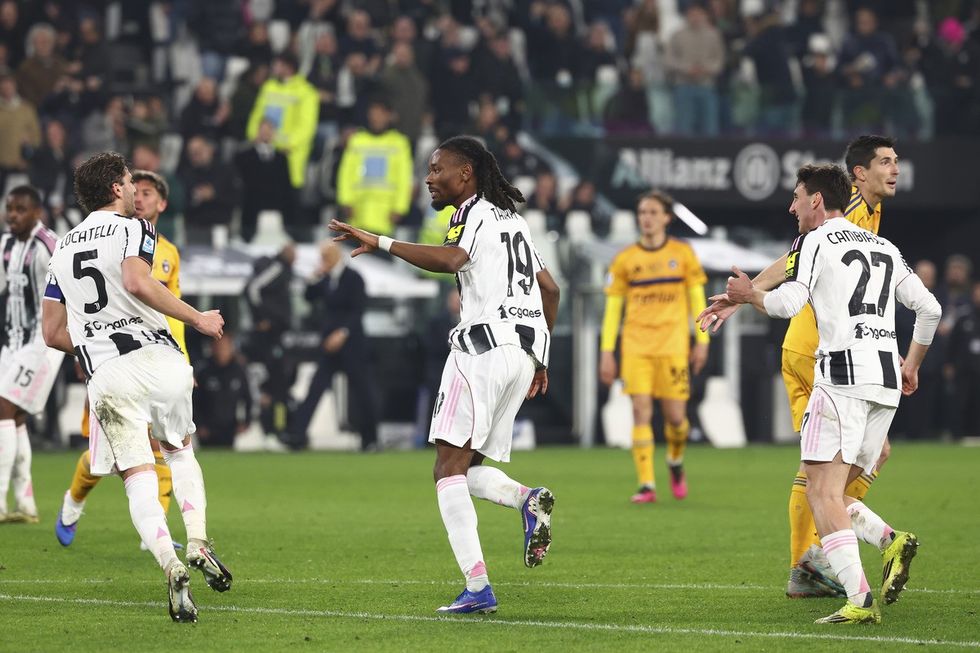 PSG shfaq interes për mesfushorin e Juventusit, Khephren Thuram