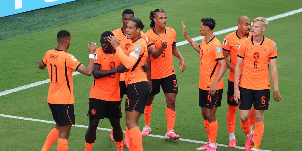 Holanda mbyll Grupin F me fitore ndaj Tunizisë dhe cakton përballjen e radhës me Marokun