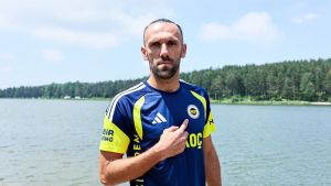 Vedat Muriqi flet me ndjenja të forta pas kthimit te Fenerbahçe: Për mua është më shumë se një klub