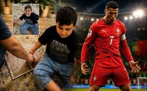 Videoja që preku botën: Si ia përcolli një baba djalit të tij të verbër golin e Ronaldos me një tabelë taktike