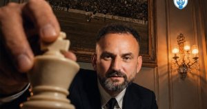 Teuta mbyll marrëveshjen me Geraldo Bajramin, mesfushori shqiptar vjen nga Anglia