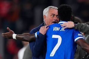 Real Madridi përgatit valën e radhës së lëvizjeve, Mourinho nxjerr në shitje katër emra të skuadrës