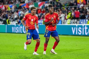 Spanja merr sinjale pozitive para duelit me Portugalinë, katër lojtarë stërviten të diferencuar