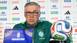 Ancelotti u përgjigjet kritikëve: Vetëm Alex Ferguson ka të drejtë të më këshillojë