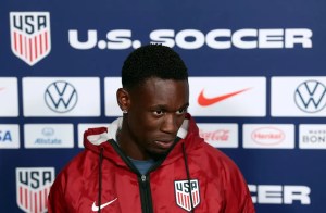 Balogun reagon për polemikat e kartonit të kuq, vendimin e FIFA-s dhe debatin e madh që pasoi